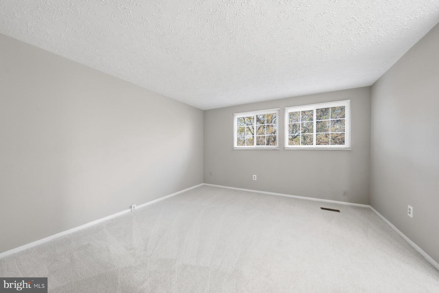 2838 RAYMOND CT, FALLS CHURCH, Virginia 22042, 3 Bedrooms Bedrooms, ,2 BathroomsBathrooms,Residential,For sale,2838 RAYMOND CT,VAFX2277984 MLS # VAFX2277984