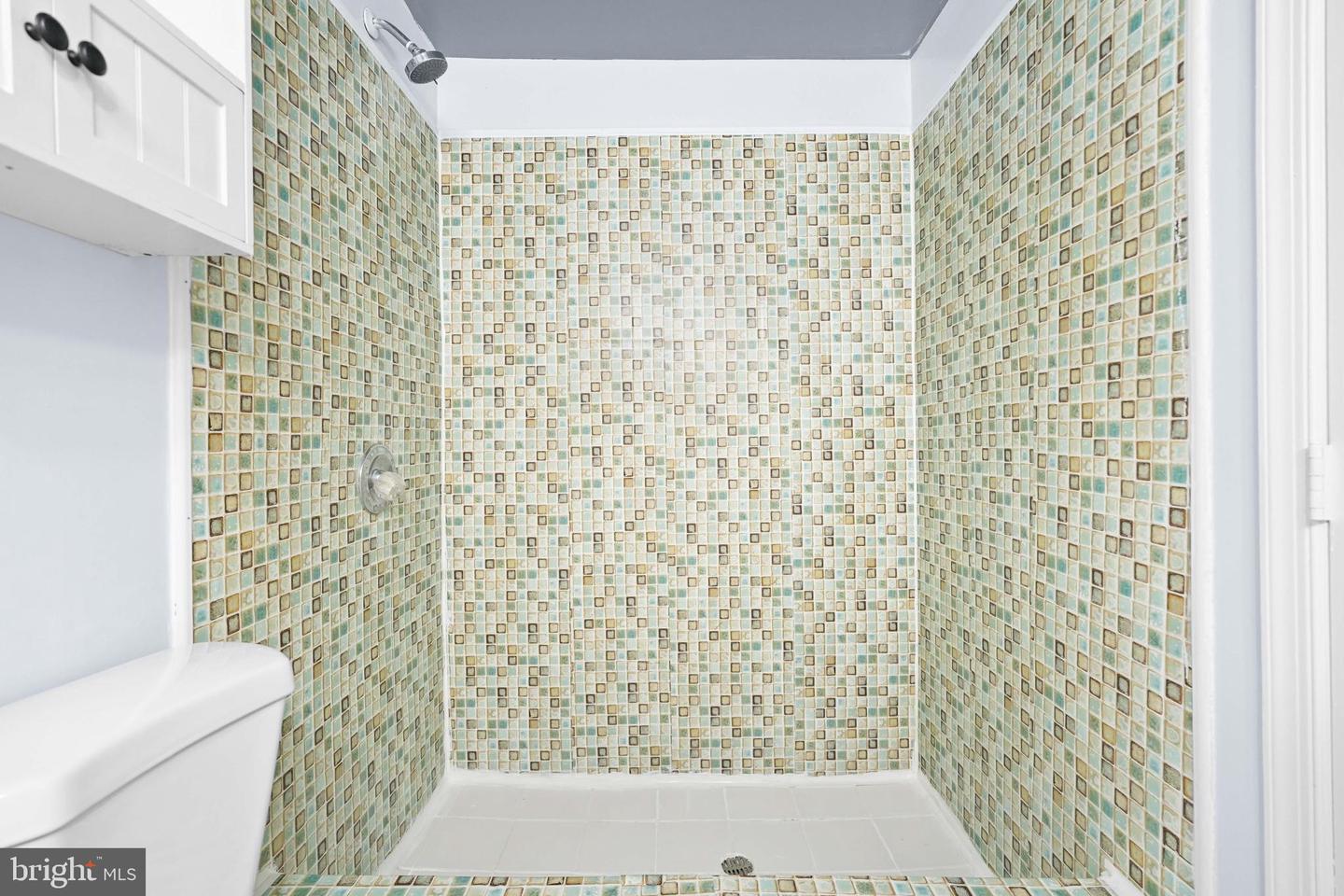 6917 VILLA DEL REY CT, SPRINGFIELD, Virginia 22150, 2 Bedrooms Bedrooms, 2 Rooms Rooms,2 BathroomsBathrooms,Residential,For sale,6917 VILLA DEL REY CT,VAFX2278564 MLS # VAFX2278564