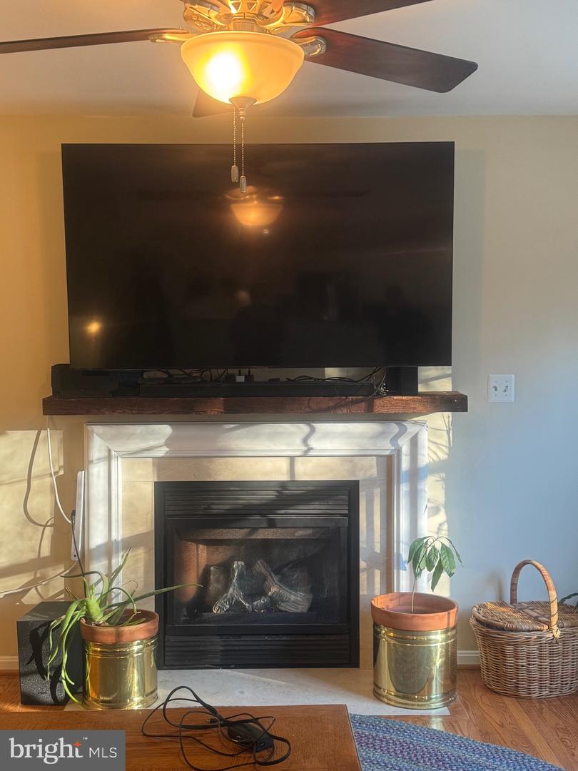 6930 VERSAILLE DR, FREDERICKSBURG, Virginia 22407, 5 Bedrooms Bedrooms, ,3 BathroomsBathrooms,Residential,For sale,6930 VERSAILLE DR,VASP2037574 MLS # VASP2037574