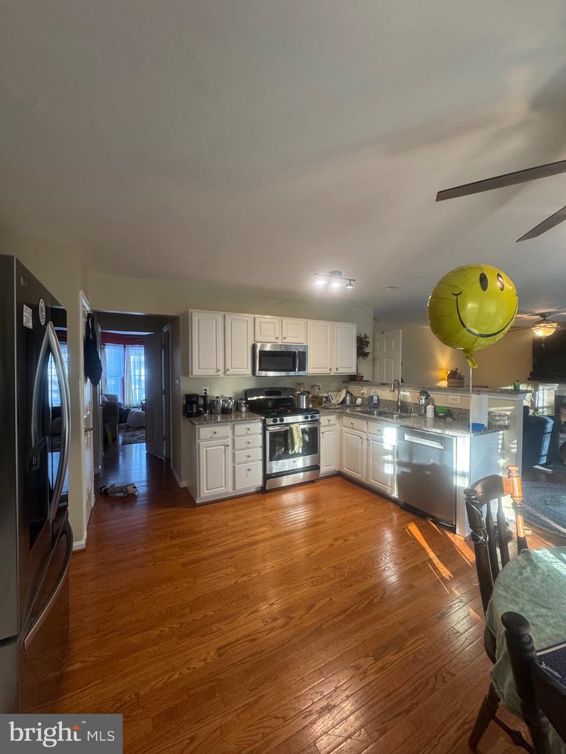 6930 VERSAILLE DR, FREDERICKSBURG, Virginia 22407, 5 Bedrooms Bedrooms, ,3 BathroomsBathrooms,Residential,For sale,6930 VERSAILLE DR,VASP2037574 MLS # VASP2037574