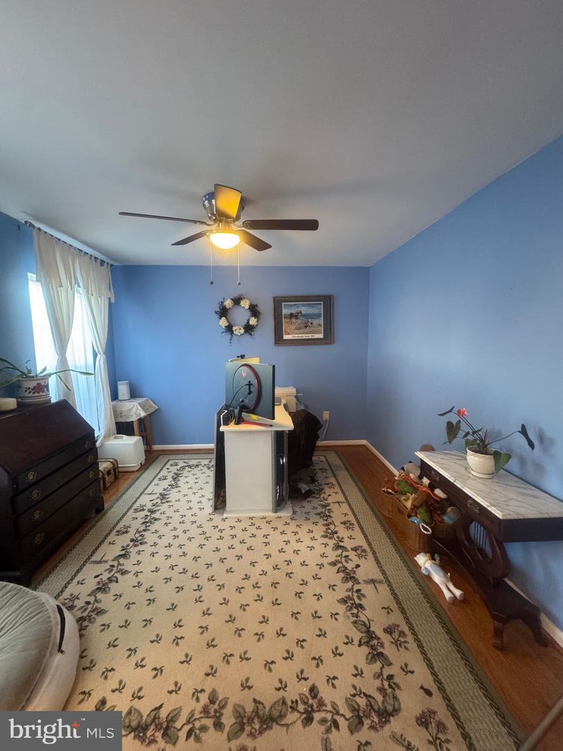 6930 VERSAILLE DR, FREDERICKSBURG, Virginia 22407, 5 Bedrooms Bedrooms, ,3 BathroomsBathrooms,Residential,For sale,6930 VERSAILLE DR,VASP2037574 MLS # VASP2037574