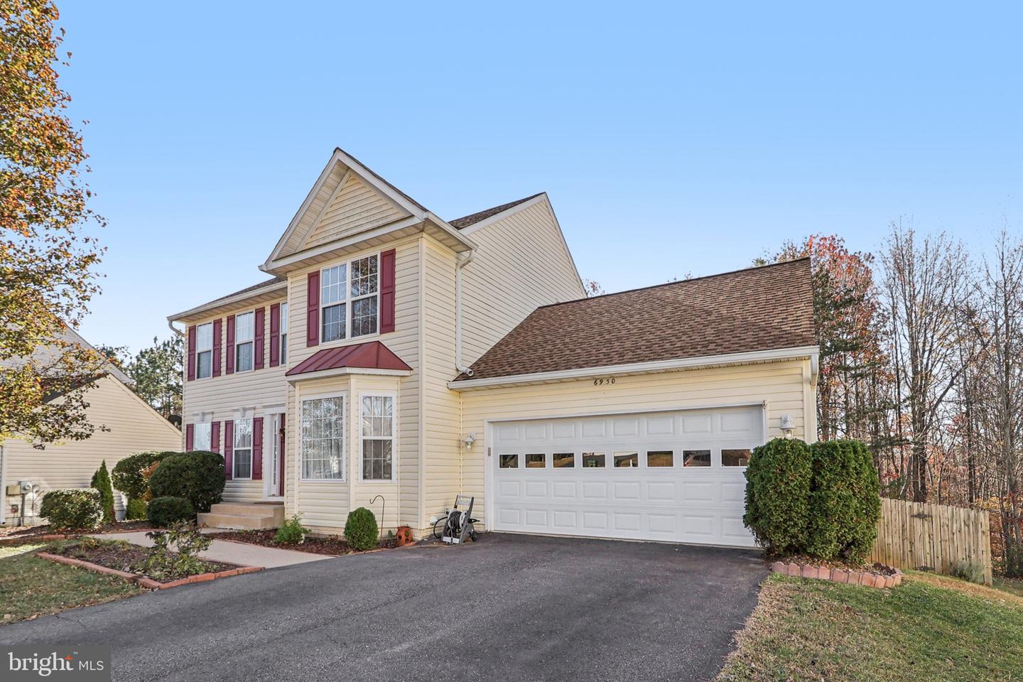 6930 VERSAILLE DR, FREDERICKSBURG, Virginia 22407, 5 Bedrooms Bedrooms, ,3 BathroomsBathrooms,Residential,For sale,6930 VERSAILLE DR,VASP2037574 MLS # VASP2037574