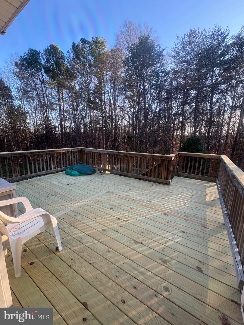 6930 VERSAILLE DR, FREDERICKSBURG, Virginia 22407, 5 Bedrooms Bedrooms, ,3 BathroomsBathrooms,Residential,For sale,6930 VERSAILLE DR,VASP2037574 MLS # VASP2037574