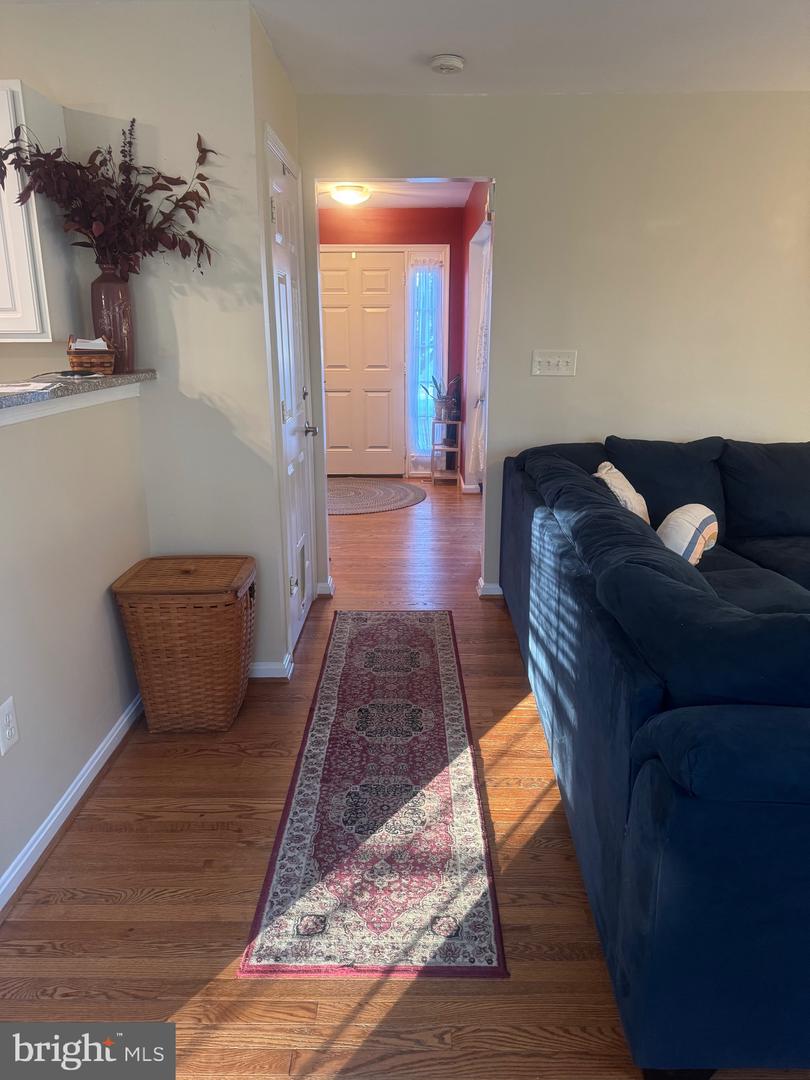 6930 VERSAILLE DR, FREDERICKSBURG, Virginia 22407, 5 Bedrooms Bedrooms, ,3 BathroomsBathrooms,Residential,For sale,6930 VERSAILLE DR,VASP2037574 MLS # VASP2037574