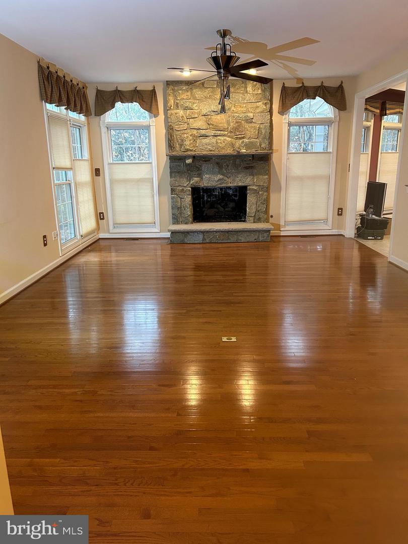 20773 ASHBURN STATION PL, ASHBURN, Virginia 20147, 4 Bedrooms Bedrooms, ,4 BathroomsBathrooms,Residential,For sale,20773 ASHBURN STATION PL,VALO2111194 MLS # VALO2111194