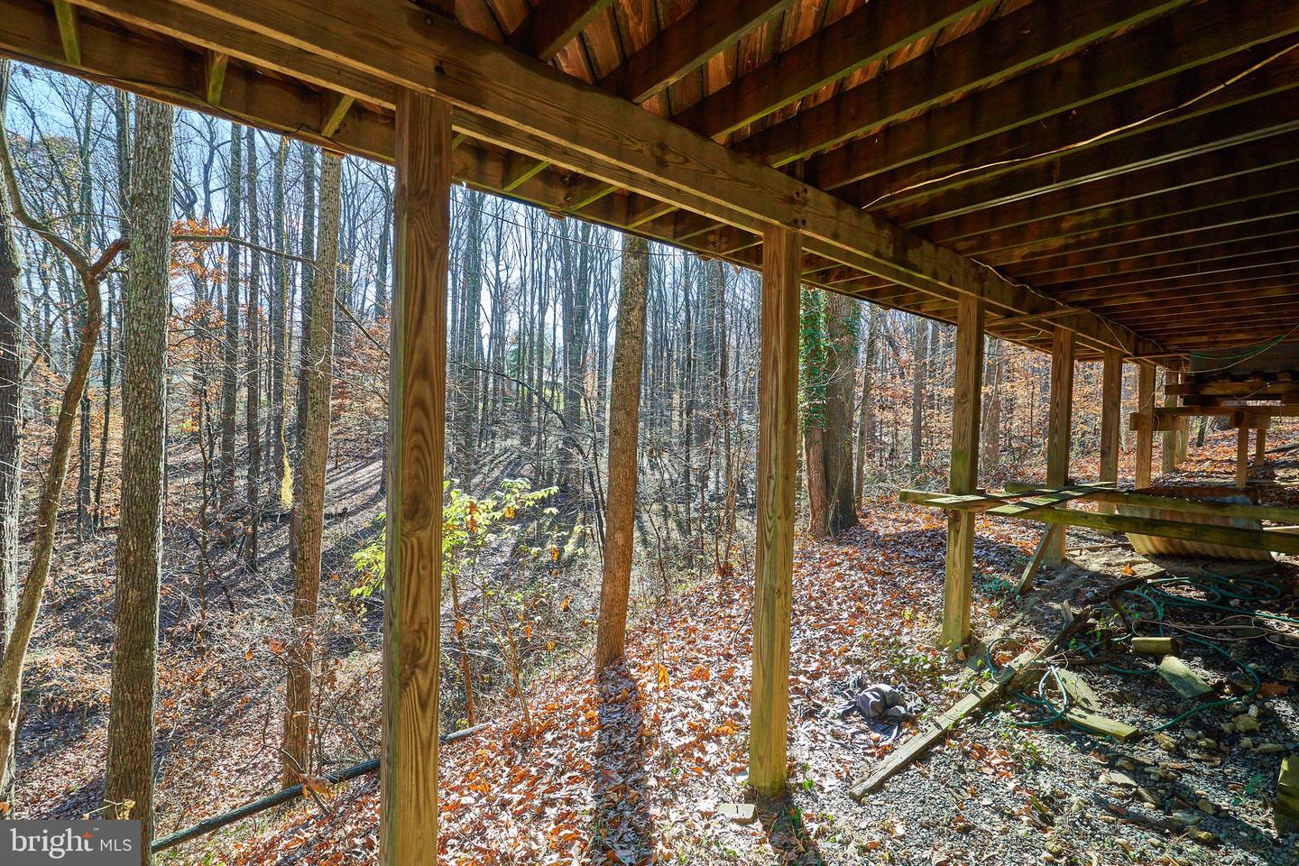 8415 SPICEWOOD CT, ANNANDALE, Virginia 22003, 3 Bedrooms Bedrooms, 7 Rooms Rooms,2 BathroomsBathrooms,Residential,For sale,8415 SPICEWOOD CT,VAFX2279660 MLS # VAFX2279660