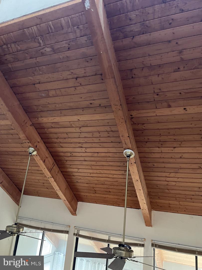 8415 SPICEWOOD CT, ANNANDALE, Virginia 22003, 3 Bedrooms Bedrooms, 7 Rooms Rooms,2 BathroomsBathrooms,Residential,For sale,8415 SPICEWOOD CT,VAFX2279660 MLS # VAFX2279660