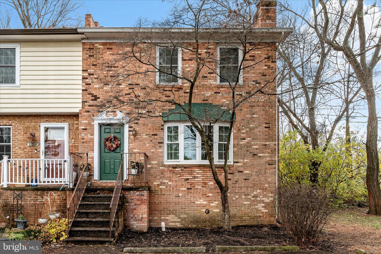 126 WARREN CIR, STEPHENS CITY, Virginia 22655, 3 Bedrooms Bedrooms, 7 Rooms Rooms,1 BathroomBathrooms,Residential,For sale,126 WARREN CIR,VAFV2038150 MLS # VAFV2038150