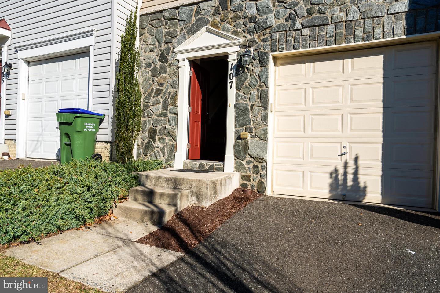 107 HOLLISTER LN #2234, STAFFORD, Virginia 22556, 3 Bedrooms Bedrooms, ,3 BathroomsBathrooms,Residential,For sale,107 HOLLISTER LN #2234,VAST2044366 MLS # VAST2044366