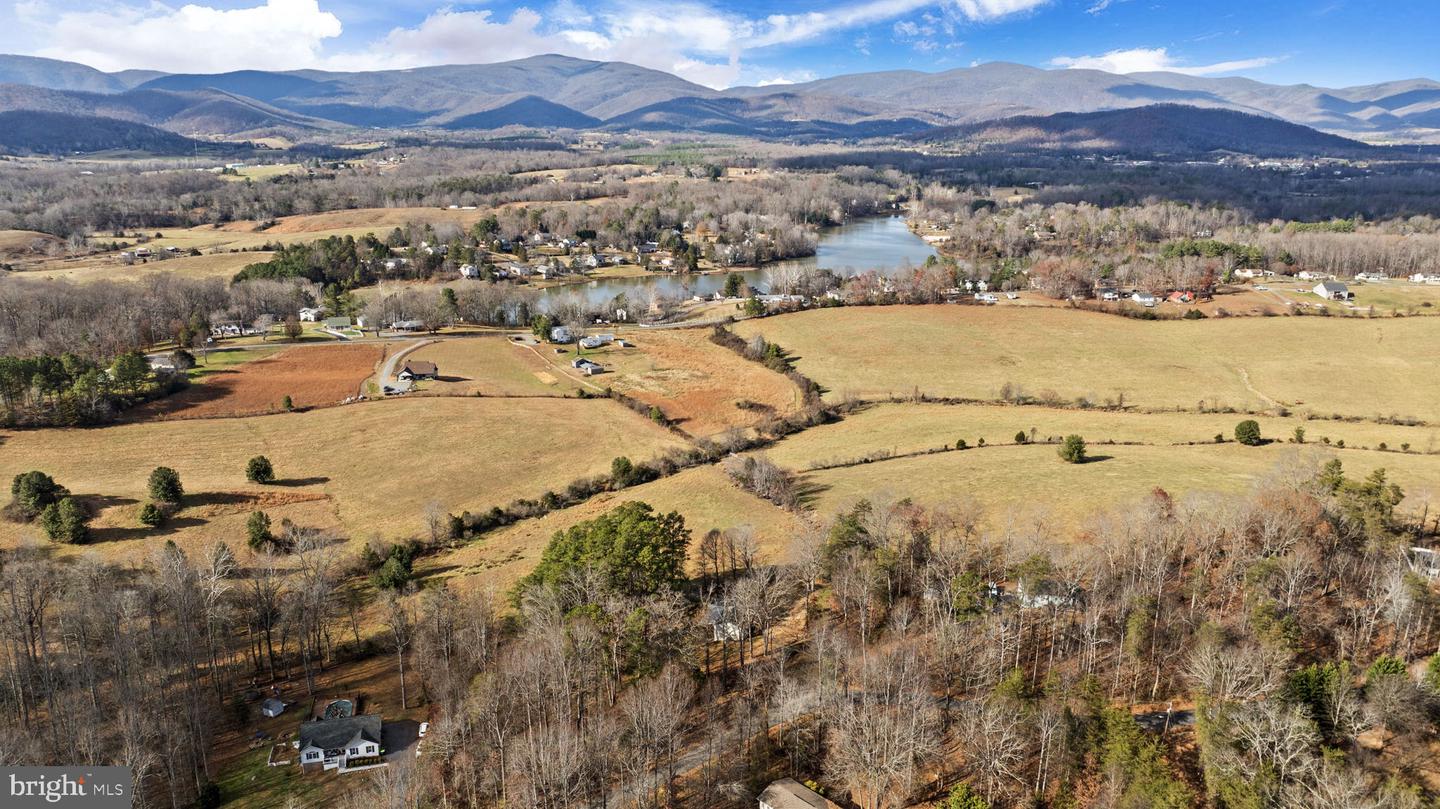 42 WESTVIEW RD, RUCKERSVILLE, Virginia 22968, 3 Bedrooms Bedrooms, ,2 BathroomsBathrooms,Residential,For sale,42 WESTVIEW RD,VAGR2000782 MLS # VAGR2000782