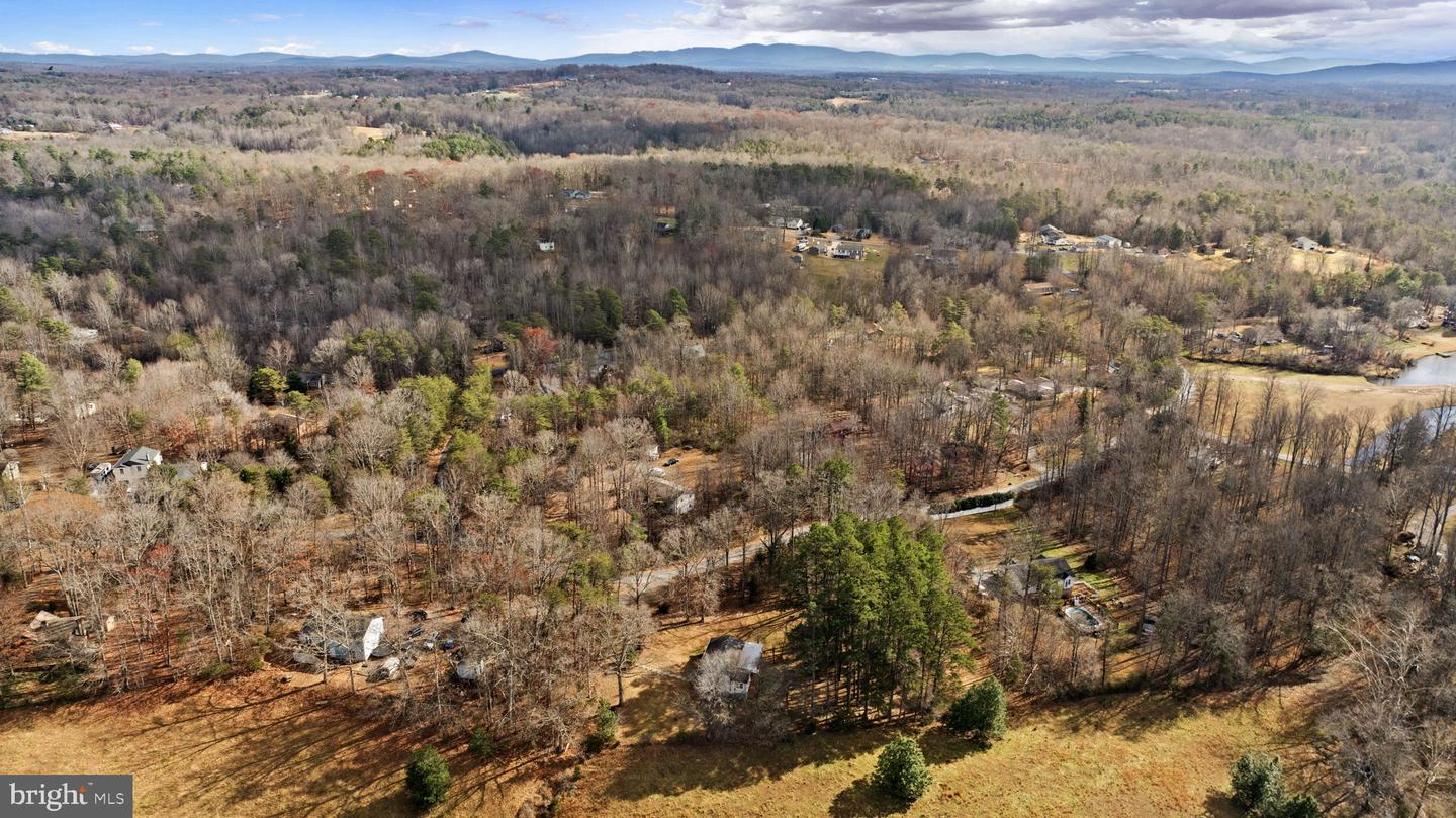 42 WESTVIEW RD, RUCKERSVILLE, Virginia 22968, 3 Bedrooms Bedrooms, ,2 BathroomsBathrooms,Residential,For sale,42 WESTVIEW RD,VAGR2000782 MLS # VAGR2000782