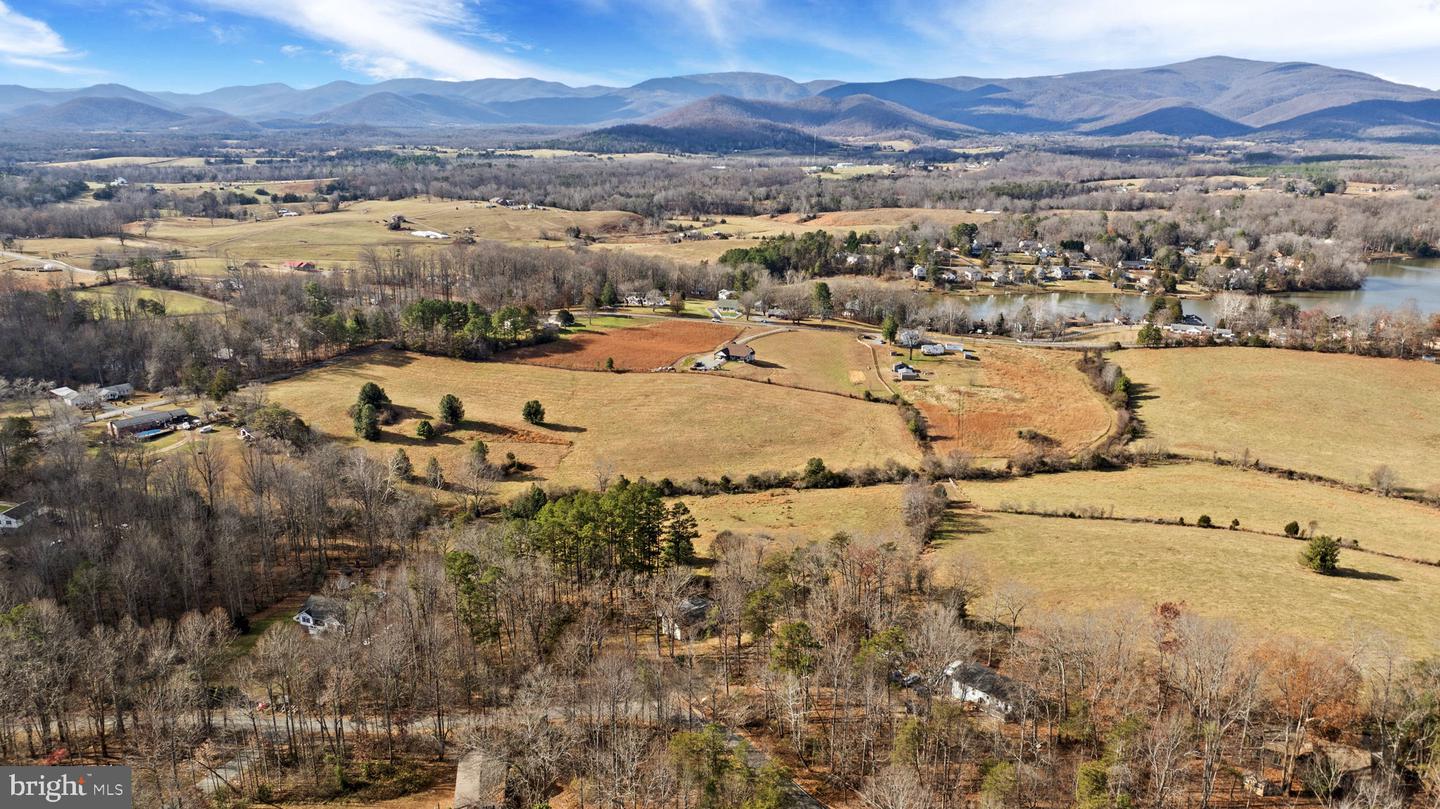 42 WESTVIEW RD, RUCKERSVILLE, Virginia 22968, 3 Bedrooms Bedrooms, ,2 BathroomsBathrooms,Residential,For sale,42 WESTVIEW RD,VAGR2000782 MLS # VAGR2000782
