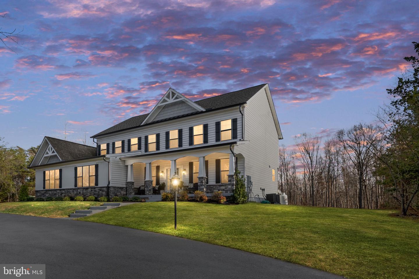 301 KINGDOM DR, FREDERICKSBURG, Virginia 22406, 5 Bedrooms Bedrooms, ,3 BathroomsBathrooms,Residential,For sale,301 KINGDOM DR,VAST2044390 MLS # VAST2044390 301 KINGDOM DR, FREDERICKSBURG, Virginia 22406, 5 Bedrooms Bedrooms, ,3 BathroomsBathrooms,Residential,For sale,301 KINGDOM DR,VAST2044390 MLS # VAST2044390