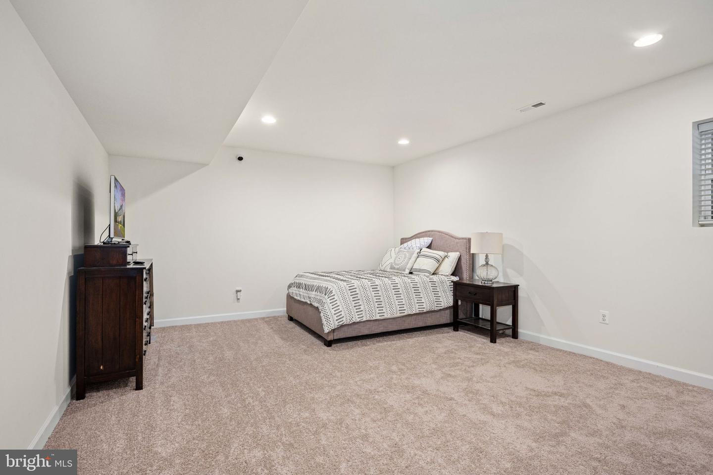 301 KINGDOM DR, FREDERICKSBURG, Virginia 22406, 5 Bedrooms Bedrooms, ,3 BathroomsBathrooms,Residential,For sale,301 KINGDOM DR,VAST2044390 MLS # VAST2044390 301 KINGDOM DR, FREDERICKSBURG, Virginia 22406, 5 Bedrooms Bedrooms, ,3 BathroomsBathrooms,Residential,For sale,301 KINGDOM DR,VAST2044390 MLS # VAST2044390