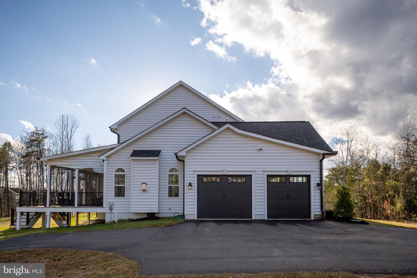 301 KINGDOM DR, FREDERICKSBURG, Virginia 22406, 5 Bedrooms Bedrooms, ,3 BathroomsBathrooms,Residential,For sale,301 KINGDOM DR,VAST2044390 MLS # VAST2044390 301 KINGDOM DR, FREDERICKSBURG, Virginia 22406, 5 Bedrooms Bedrooms, ,3 BathroomsBathrooms,Residential,For sale,301 KINGDOM DR,VAST2044390 MLS # VAST2044390