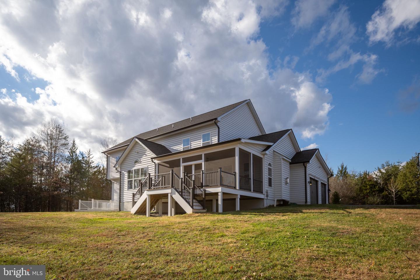 301 KINGDOM DR, FREDERICKSBURG, Virginia 22406, 5 Bedrooms Bedrooms, ,3 BathroomsBathrooms,Residential,For sale,301 KINGDOM DR,VAST2044390 MLS # VAST2044390 301 KINGDOM DR, FREDERICKSBURG, Virginia 22406, 5 Bedrooms Bedrooms, ,3 BathroomsBathrooms,Residential,For sale,301 KINGDOM DR,VAST2044390 MLS # VAST2044390