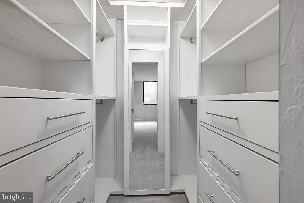 509 N ARMISTEAD ST #103, ALEXANDRIA, Virginia 22312, 3 Bedrooms Bedrooms, ,1 BathroomBathrooms,Residential,For sale,509 N ARMISTEAD ST #103,VAAX2052060 MLS # VAAX2052060