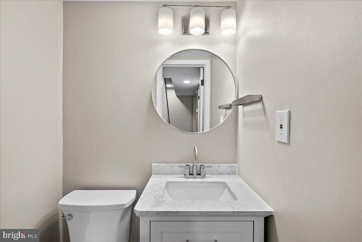 23 SYDNOR ST, HAMILTON, Virginia 20158, 3 Bedrooms Bedrooms, ,2 BathroomsBathrooms,Residential,For sale,23 SYDNOR ST,VALO2111720 MLS # VALO2111720