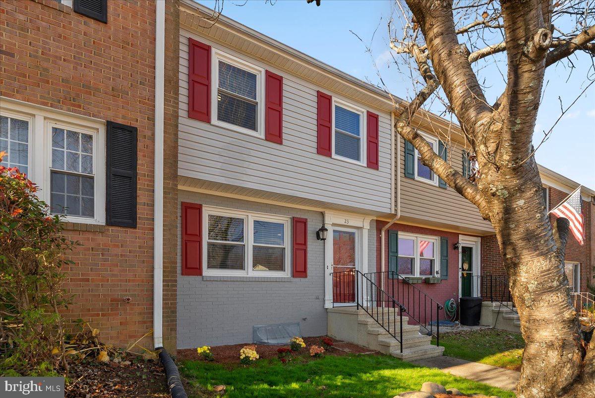 23 SYDNOR ST, HAMILTON, Virginia 20158, 3 Bedrooms Bedrooms, ,2 BathroomsBathrooms,Residential,For sale,23 SYDNOR ST,VALO2111720 MLS # VALO2111720