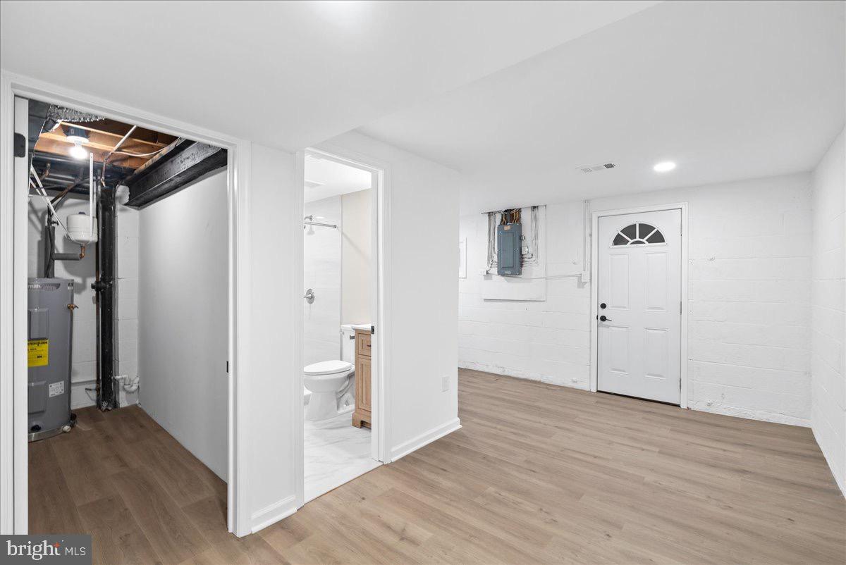 23 SYDNOR ST, HAMILTON, Virginia 20158, 3 Bedrooms Bedrooms, ,2 BathroomsBathrooms,Residential,For sale,23 SYDNOR ST,VALO2111720 MLS # VALO2111720