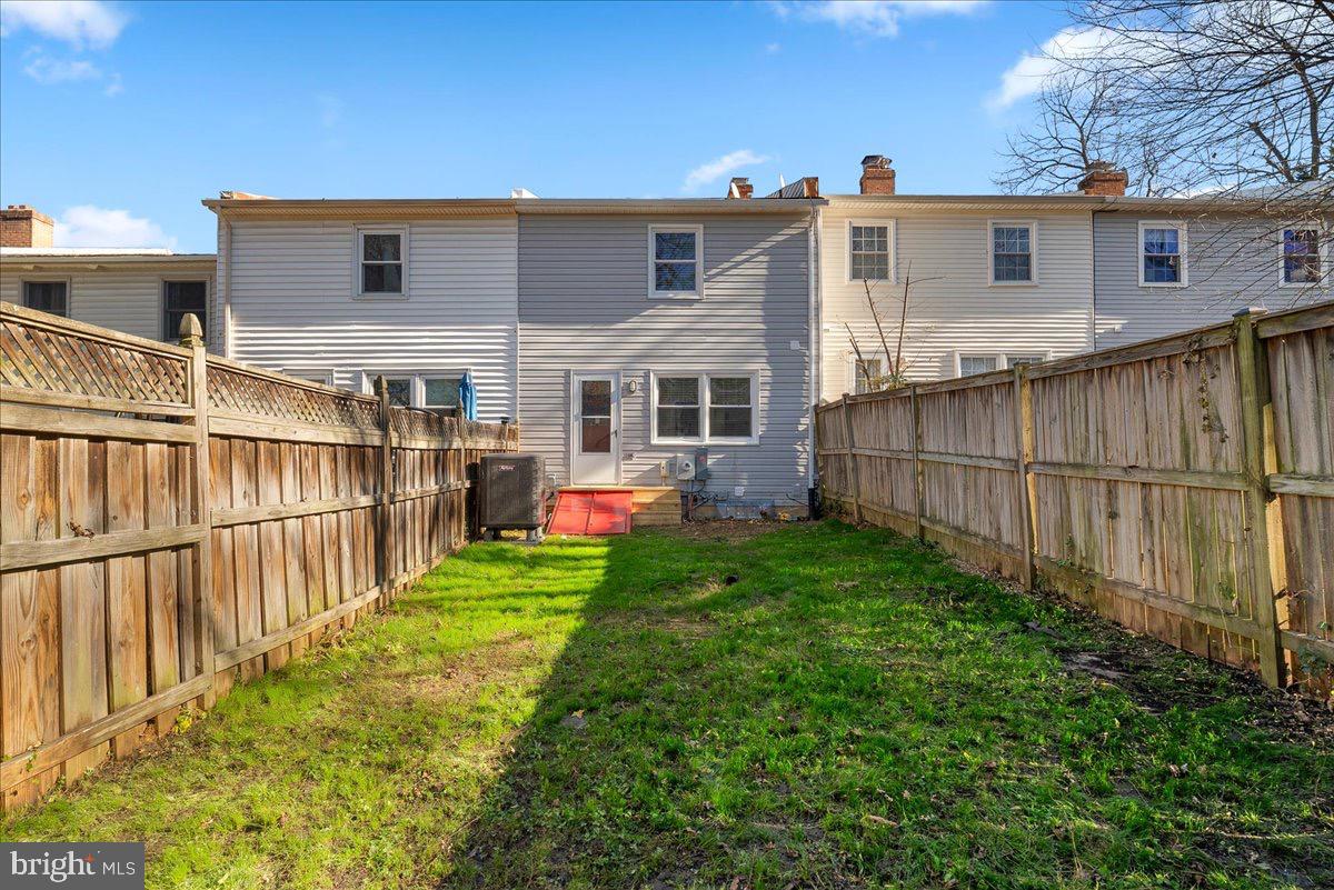 23 SYDNOR ST, HAMILTON, Virginia 20158, 3 Bedrooms Bedrooms, ,2 BathroomsBathrooms,Residential,For sale,23 SYDNOR ST,VALO2111720 MLS # VALO2111720