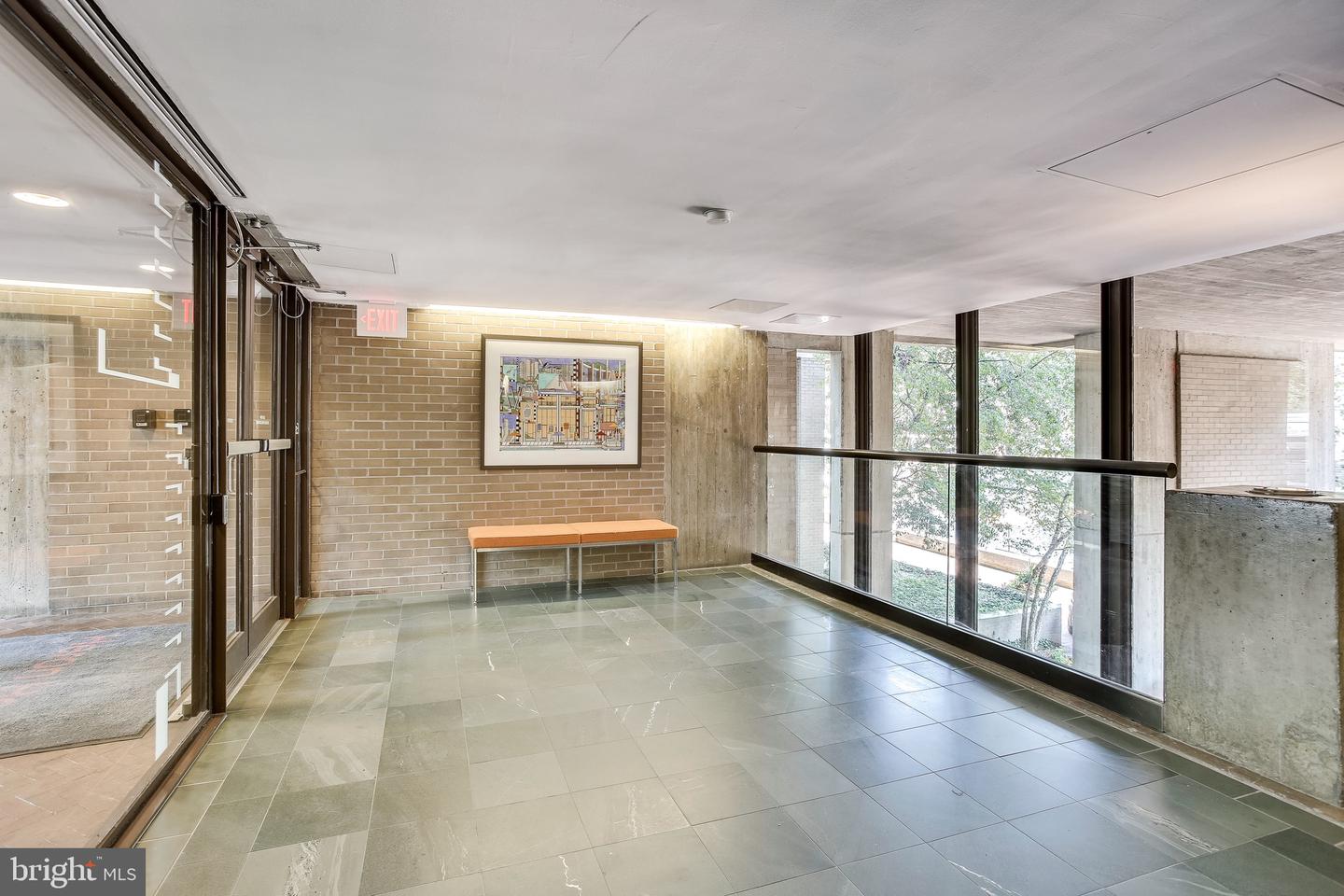 11400 WASHINGTON PLZ W #103, RESTON, Virginia 20190, 2 Bedrooms Bedrooms, ,2 BathroomsBathrooms,Residential,For sale,11400 WASHINGTON PLZ W #103,VAFX2280564 MLS # VAFX2280564