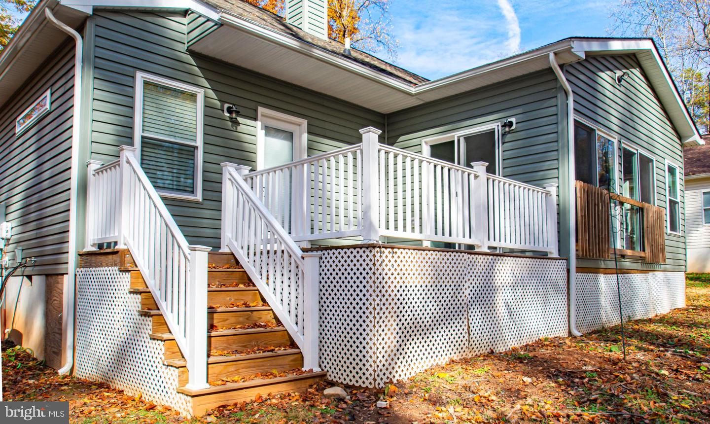 2600 LAKEVIEW PKWY, LOCUST GROVE, Virginia 22508, 3 Bedrooms Bedrooms, 5 Rooms Rooms,2 BathroomsBathrooms,Residential,For sale,2600 LAKEVIEW PKWY,VAOR2012862 MLS # VAOR2012862