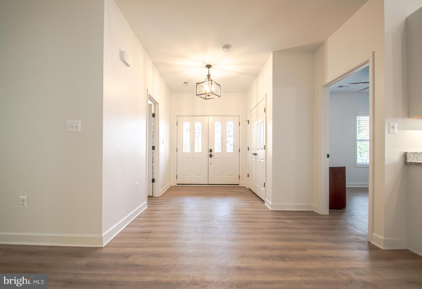 2600 LAKEVIEW PKWY, LOCUST GROVE, Virginia 22508, 3 Bedrooms Bedrooms, 5 Rooms Rooms,2 BathroomsBathrooms,Residential,For sale,2600 LAKEVIEW PKWY,VAOR2012862 MLS # VAOR2012862