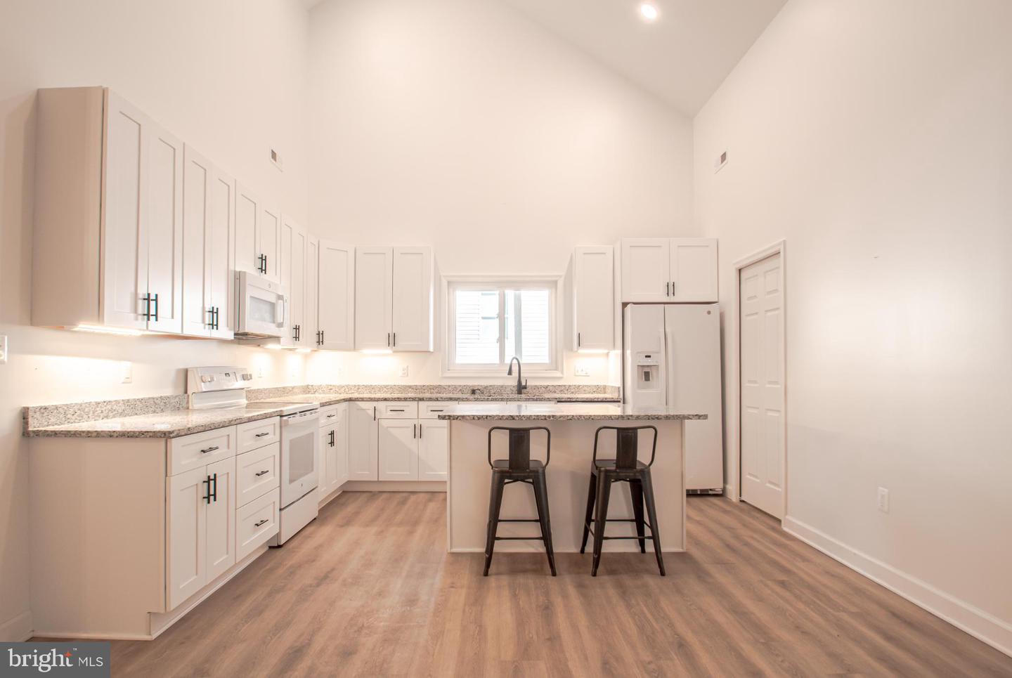 2600 LAKEVIEW PKWY, LOCUST GROVE, Virginia 22508, 3 Bedrooms Bedrooms, 5 Rooms Rooms,2 BathroomsBathrooms,Residential,For sale,2600 LAKEVIEW PKWY,VAOR2012862 MLS # VAOR2012862