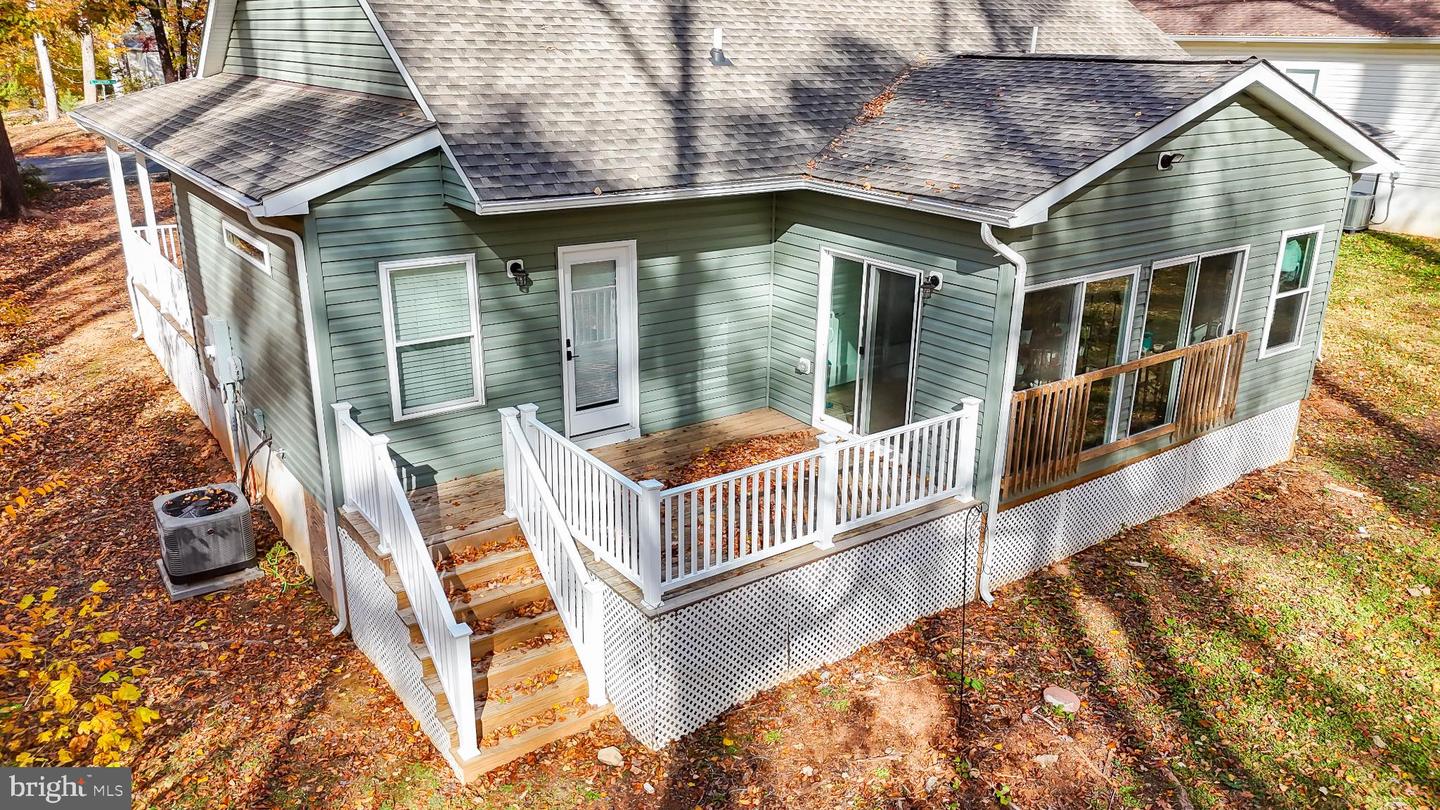 2600 LAKEVIEW PKWY, LOCUST GROVE, Virginia 22508, 3 Bedrooms Bedrooms, 5 Rooms Rooms,2 BathroomsBathrooms,Residential,For sale,2600 LAKEVIEW PKWY,VAOR2012862 MLS # VAOR2012862