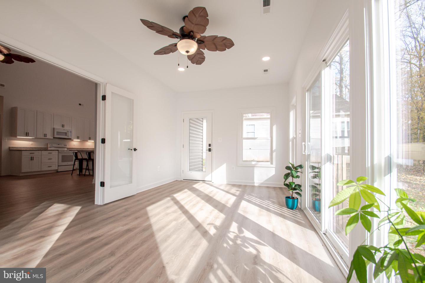 2600 LAKEVIEW PKWY, LOCUST GROVE, Virginia 22508, 3 Bedrooms Bedrooms, 5 Rooms Rooms,2 BathroomsBathrooms,Residential,For sale,2600 LAKEVIEW PKWY,VAOR2012862 MLS # VAOR2012862