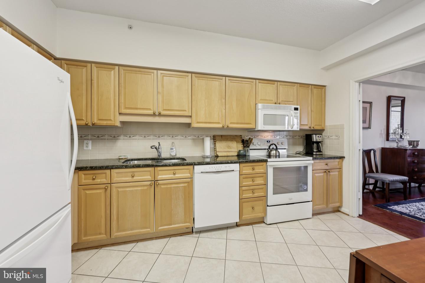 19365 CYPRESS RIDGE TER #621, LEESBURG, Virginia 20176, 2 Bedrooms Bedrooms, ,2 BathroomsBathrooms,Residential,For sale,19365 CYPRESS RIDGE TER #621,VALO2111734 MLS # VALO2111734