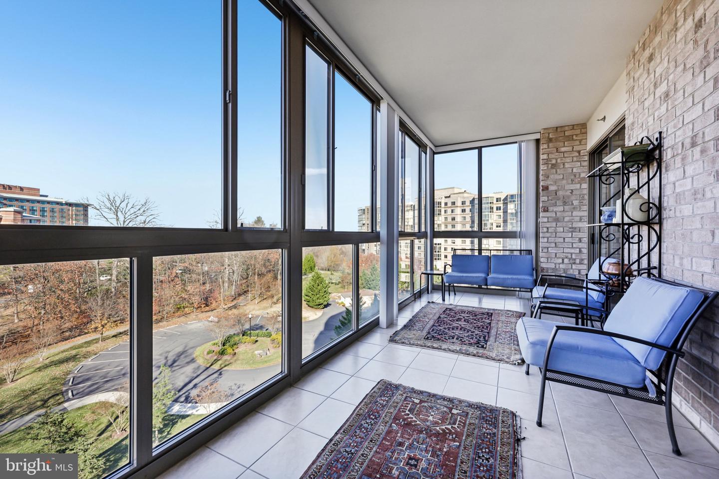 19365 CYPRESS RIDGE TER #621, LEESBURG, Virginia 20176, 2 Bedrooms Bedrooms, ,2 BathroomsBathrooms,Residential,For sale,19365 CYPRESS RIDGE TER #621,VALO2111734 MLS # VALO2111734