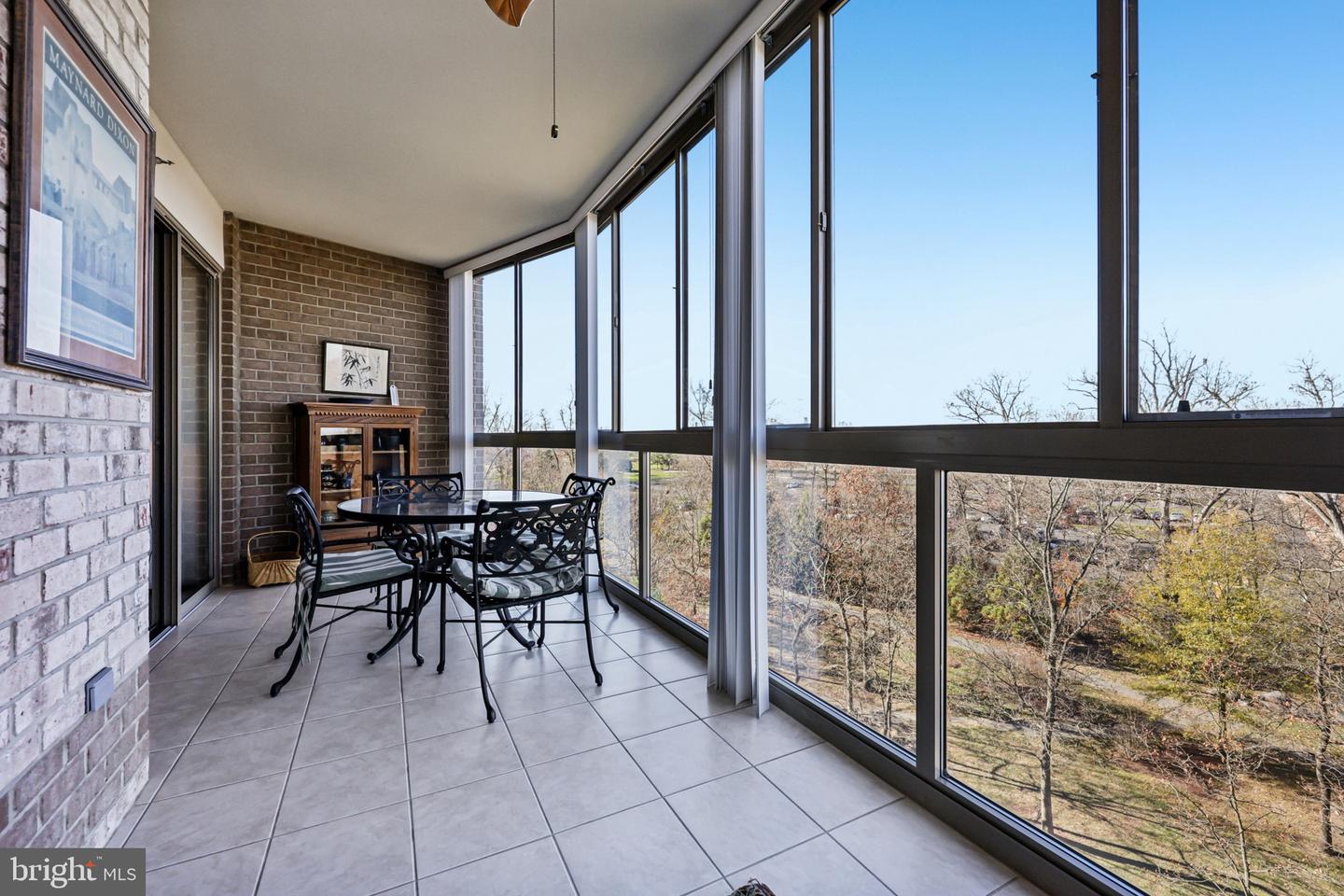 19365 CYPRESS RIDGE TER #621, LEESBURG, Virginia 20176, 2 Bedrooms Bedrooms, ,2 BathroomsBathrooms,Residential,For sale,19365 CYPRESS RIDGE TER #621,VALO2111734 MLS # VALO2111734