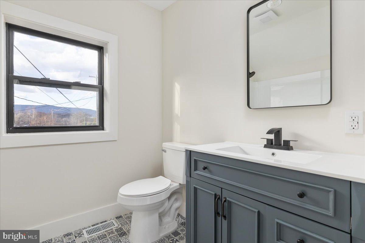 1999 US HWY BSN 340 W, STANLEY, Virginia 22851, 3 Bedrooms Bedrooms, ,3 BathroomsBathrooms,Residential,For sale,1999 US HWY BSN 340 W,VAPA2005666 MLS # VAPA2005666