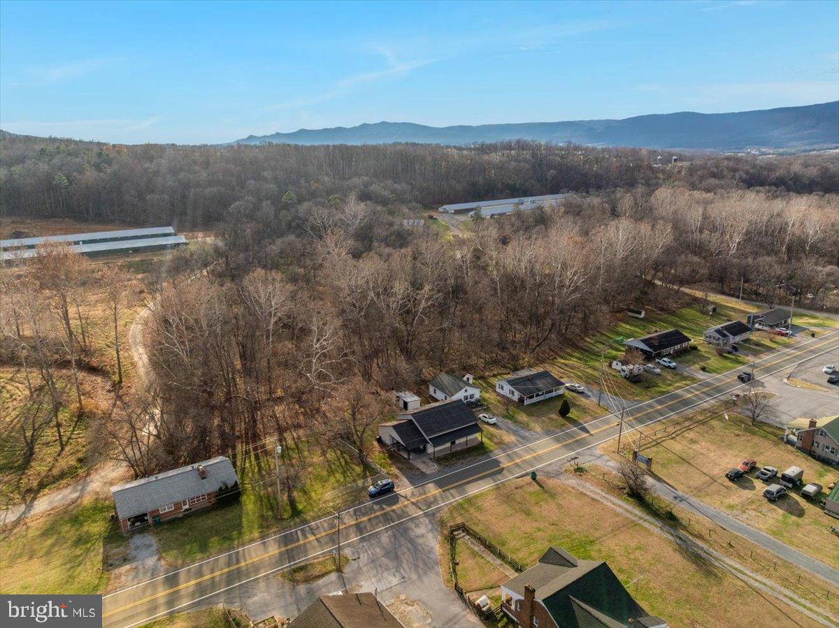 1999 US HWY BSN 340 W, STANLEY, Virginia 22851, 3 Bedrooms Bedrooms, ,3 BathroomsBathrooms,Residential,For sale,1999 US HWY BSN 340 W,VAPA2005666 MLS # VAPA2005666