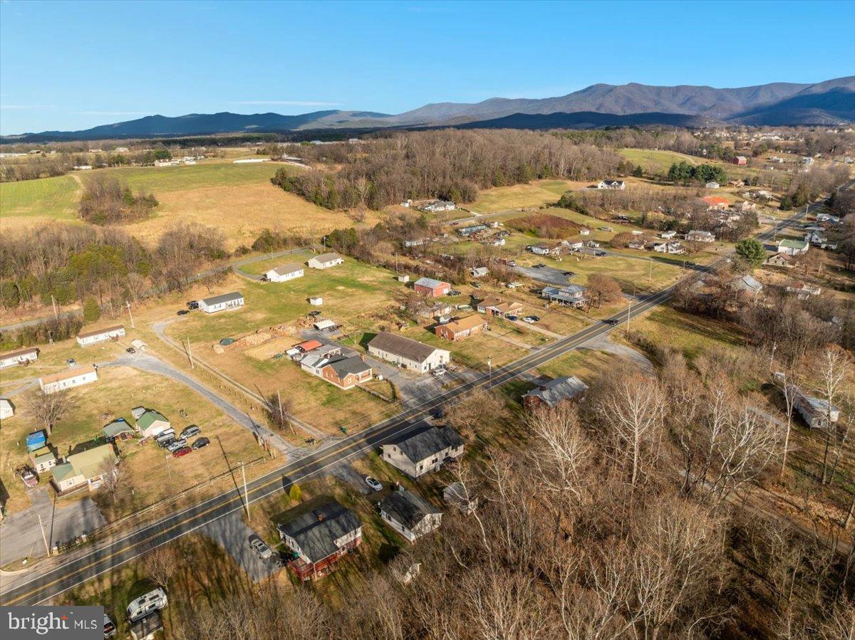 1999 US HWY BSN 340 W, STANLEY, Virginia 22851, 3 Bedrooms Bedrooms, ,3 BathroomsBathrooms,Residential,For sale,1999 US HWY BSN 340 W,VAPA2005666 MLS # VAPA2005666