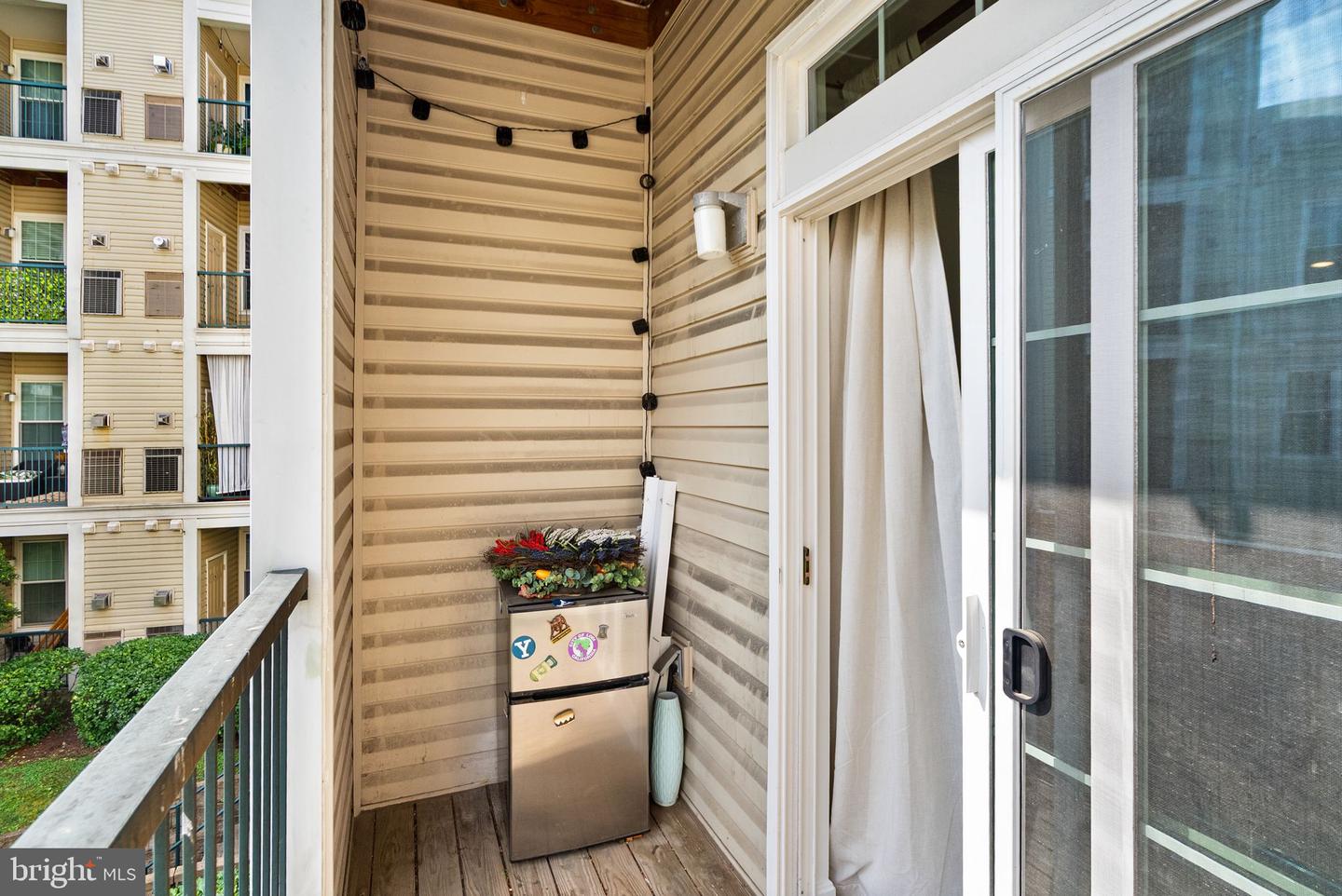 2465 ARMY NAVY DR #204, ARLINGTON, Virginia 22206, 1 Bedroom Bedrooms, ,1 BathroomBathrooms,Residential,For sale,2465 ARMY NAVY DR #204,VAAR2066462 MLS # VAAR2066462