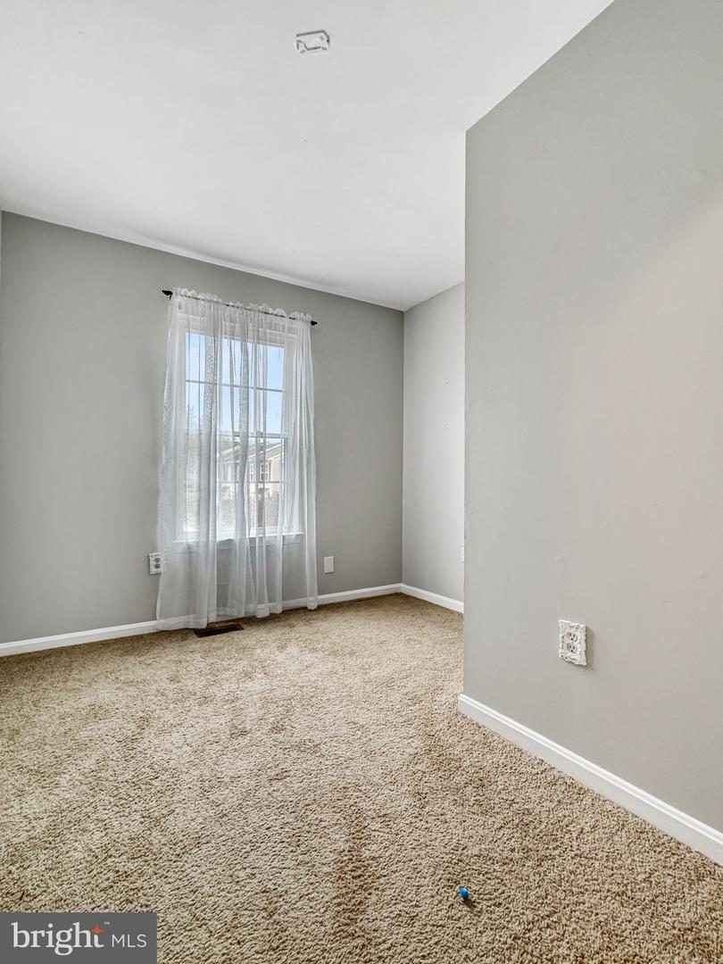 6600 BRAVE CT, HAYMARKET, Virginia 20169, 3 Bedrooms Bedrooms, ,2 BathroomsBathrooms,Residential,For sale,6600 BRAVE CT,VAPW2108392 MLS # VAPW2108392