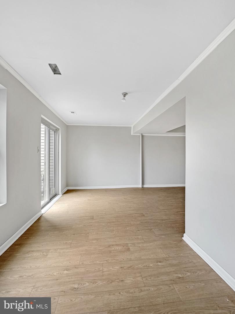 6600 BRAVE CT, HAYMARKET, Virginia 20169, 3 Bedrooms Bedrooms, ,2 BathroomsBathrooms,Residential,For sale,6600 BRAVE CT,VAPW2108392 MLS # VAPW2108392