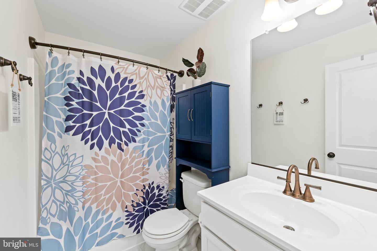 296 ROBBIE RD, BUMPASS, Virginia 23024, 4 Bedrooms Bedrooms, 14 Rooms Rooms,2 BathroomsBathrooms,Residential,For sale,296 ROBBIE RD,VALA2008958 MLS # VALA2008958