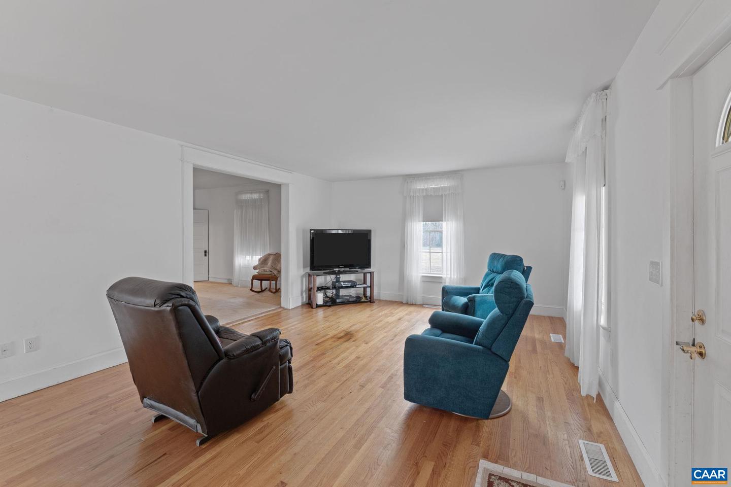 2037 N BOSTON RD, TROY, Virginia 22974, 4 Bedrooms Bedrooms, ,2 BathroomsBathrooms,Residential,For sale,2037 N BOSTON RD,671483 MLS # 671483