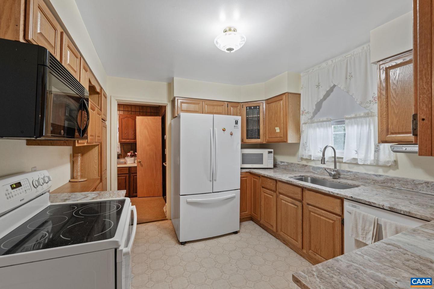 2037 N BOSTON RD, TROY, Virginia 22974, 4 Bedrooms Bedrooms, ,2 BathroomsBathrooms,Residential,For sale,2037 N BOSTON RD,671483 MLS # 671483