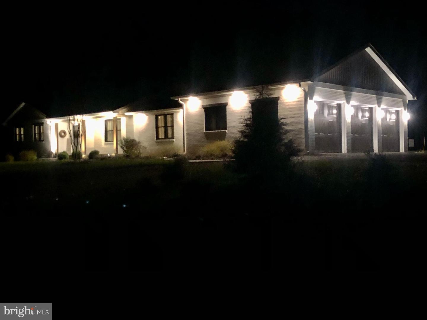 11049 NEWOOD DR, MANASSAS, Virginia 20111, 3 Bedrooms Bedrooms, 7 Rooms Rooms,3 BathroomsBathrooms,Residential,For sale,11049 NEWOOD DR,VAPW2108396 MLS # VAPW2108396 11049 NEWOOD DR, MANASSAS, Virginia 20111, 3 Bedrooms Bedrooms, 7 Rooms Rooms,3 BathroomsBathrooms,Residential,For sale,11049 NEWOOD DR,VAPW2108396 MLS # VAPW2108396