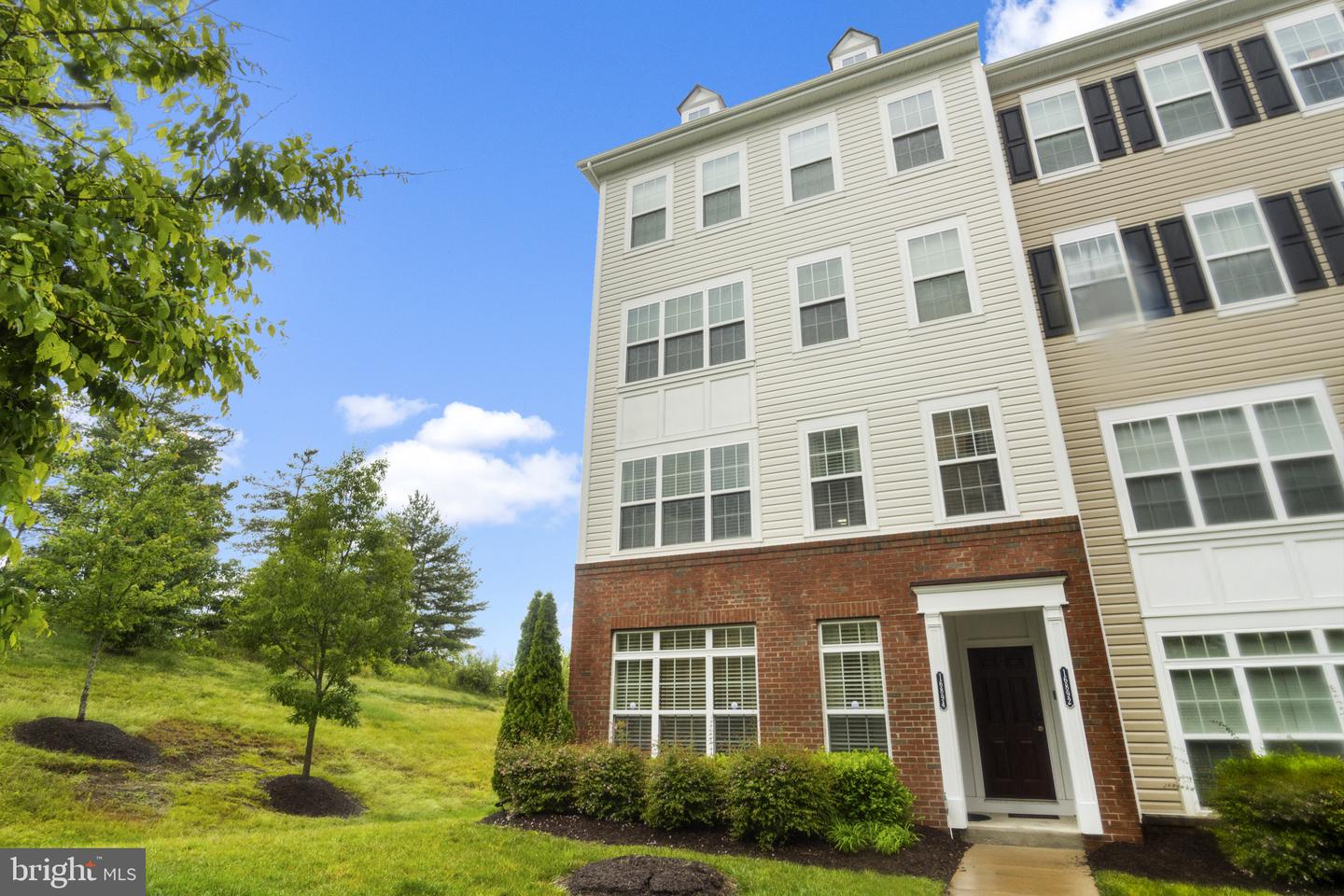 16894 PORTERS INN DR, DUMFRIES, Virginia 22026, 2 Bedrooms Bedrooms, ,2 BathroomsBathrooms,Residential,For sale,16894 PORTERS INN DR,VAPW2108398 MLS # VAPW2108398