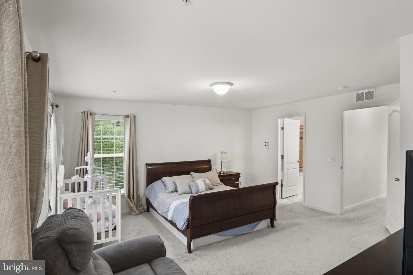 16894 PORTERS INN DR, DUMFRIES, Virginia 22026, 2 Bedrooms Bedrooms, ,2 BathroomsBathrooms,Residential,For sale,16894 PORTERS INN DR,VAPW2108398 MLS # VAPW2108398