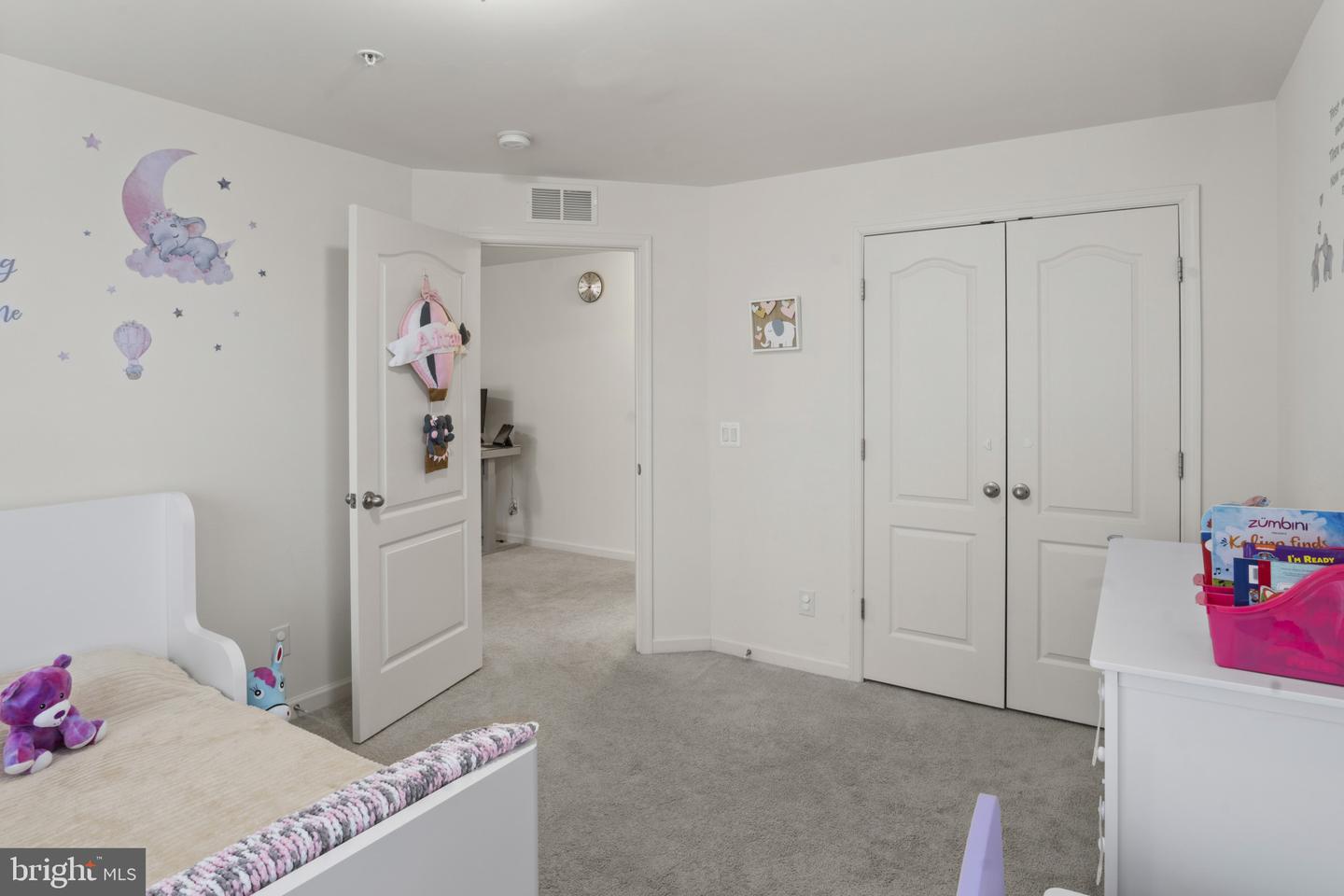 16894 PORTERS INN DR, DUMFRIES, Virginia 22026, 2 Bedrooms Bedrooms, ,2 BathroomsBathrooms,Residential,For sale,16894 PORTERS INN DR,VAPW2108398 MLS # VAPW2108398