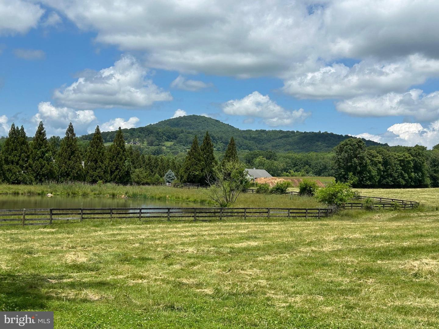 10674 ADA RD, MARSHALL, Virginia 20115, 1 Bedroom Bedrooms, ,1 BathroomBathrooms,Farm,For sale,10674 ADA RD,VAFQ2016990 MLS # VAFQ2016990