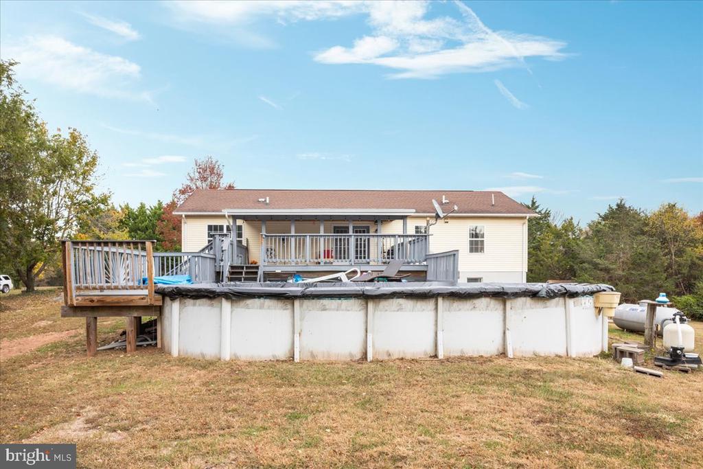 10346 GROVES FARM RD, MIDLAND, Virginia, 4 Bedrooms Bedrooms, ,2 BathroomsBathrooms,Residential,10346 GROVES FARM RD,VAFQ2019480 MLS # VAFQ2019480