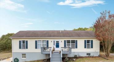 10346 GROVES FARM RD, MIDLAND, Virginia, 4 Bedrooms Bedrooms, ,2 BathroomsBathrooms,Residential,10346 GROVES FARM RD,VAFQ2019480 MLS # VAFQ2019480